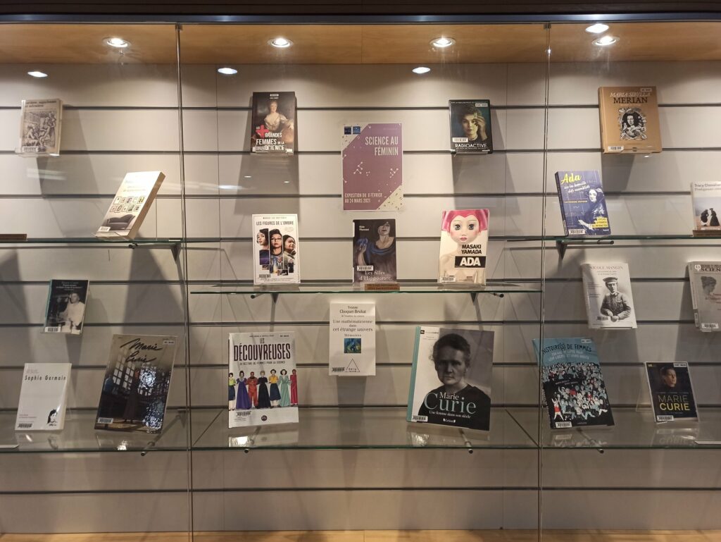 vitrine femmes de sciences vitre femmes de science