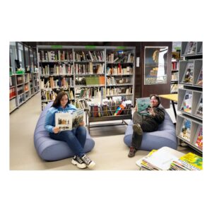 Espace BD à la BU Inspé de Beauvais